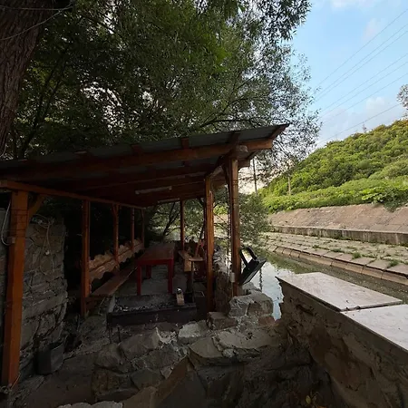 Lodge 
